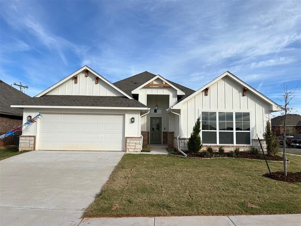 19600 Taggert Drive, Edmond, OK 73012 Main Photo