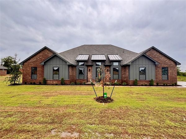 4045 Great Redwood Road, Newcastle, OK 73072