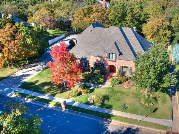 3621 Hunters Creek Road, Edmond, OK 73003