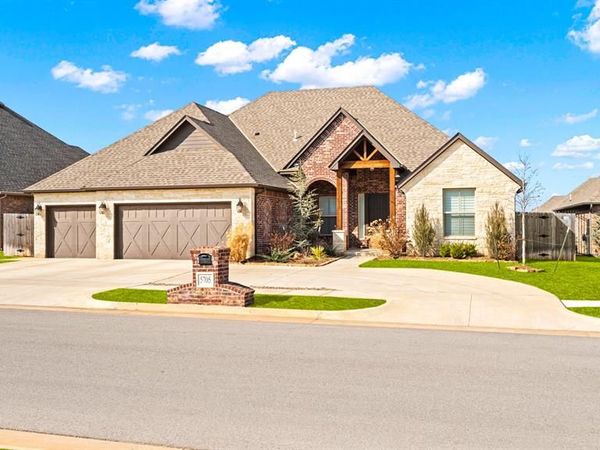 5705 Gold Stone Court, Mustang, OK 73064