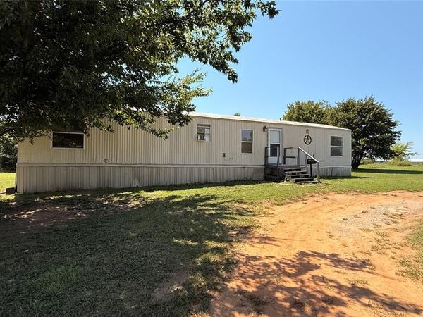 103 Valley Rim Court, Shawnee, OK 74804