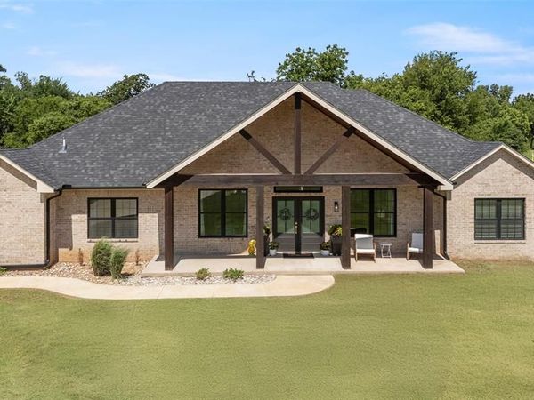 1074 Fawn Meadow Drive, Blanchard, OK 73010