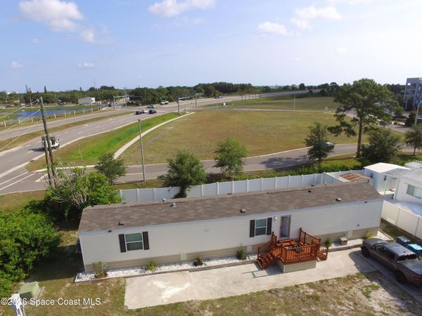 2501 Amberly Road NE , Palm Bay, FL 32905