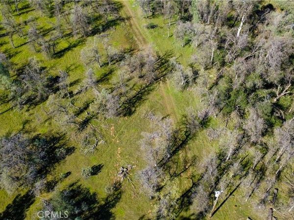 17229 Treat Avenue, Anderson, CA 96007