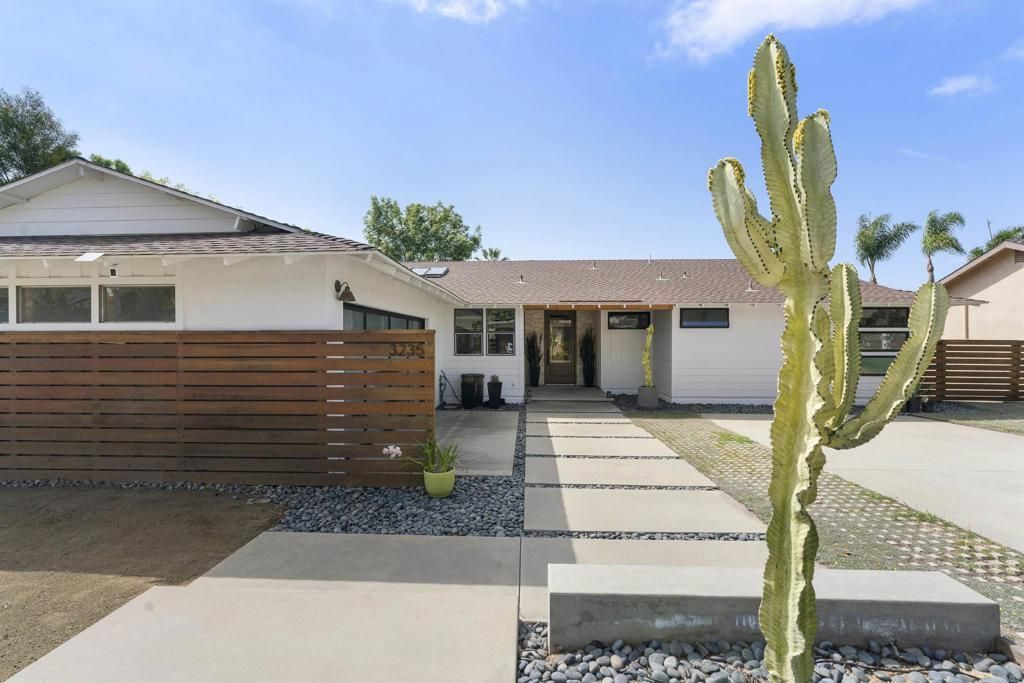 3235 Donna Drive, Carlsbad, CA 92008 Main Photo