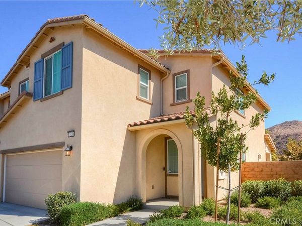 24218 Hillcrest, Corona, CA 92883