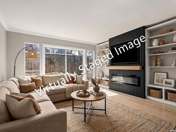 1045 Shook Avenue, Unit 145H, Olmos Park, TX 78212