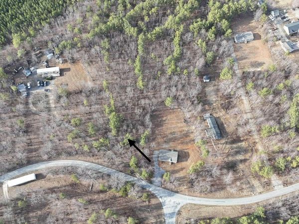 949 AUSTINS RD, Gladstone, VA 24553