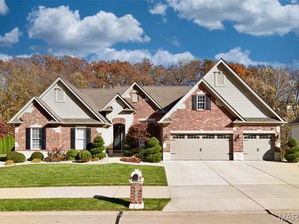 2042 Paul Renaud Boulevard, Lake St Louis, MO 63367