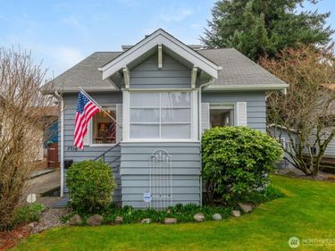7716 13th Avenue SW, Seattle, WA 98106