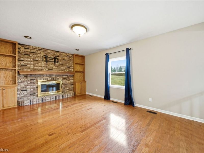 7817 Daniel Drive, Seven Hills, OH 44131 Photo 16