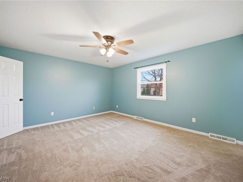 7817 Daniel Drive, Seven Hills, OH 44131 Photo 22