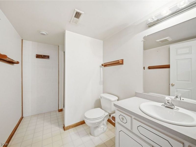 7817 Daniel Drive, Seven Hills, OH 44131 Photo 43