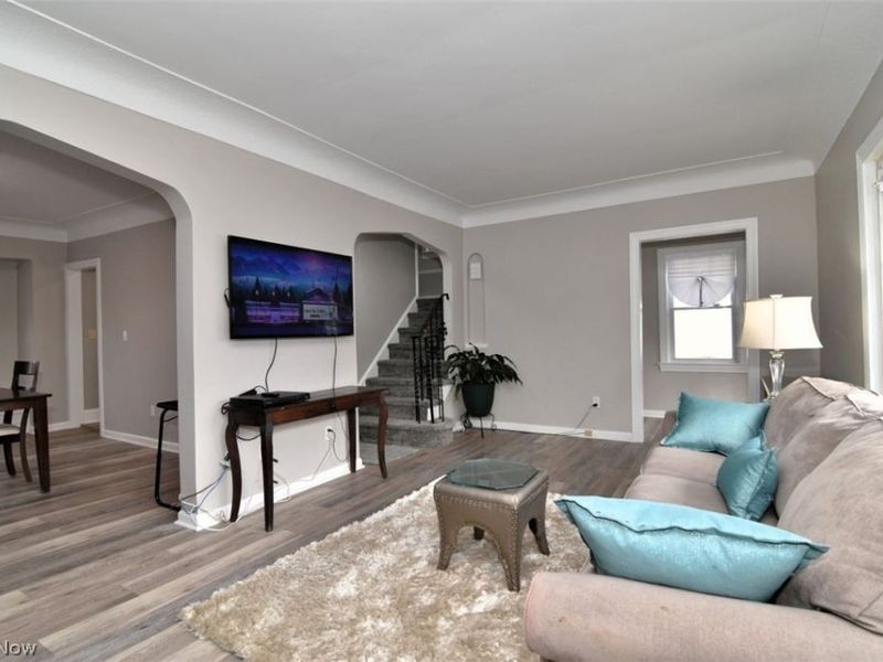 3434 Ashby Road, Shaker Heights, OH 44120 Photo 6