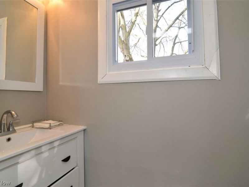 3434 Ashby Road, Shaker Heights, OH 44120 Photo 7