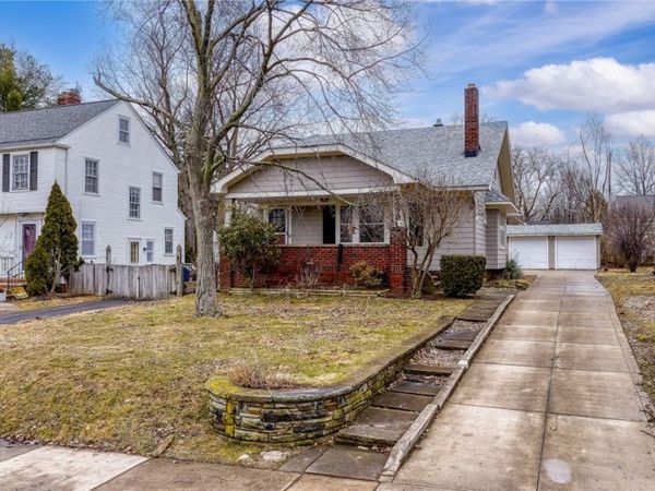 2459 Canterbury Road , Cleveland Heights, OH 44118