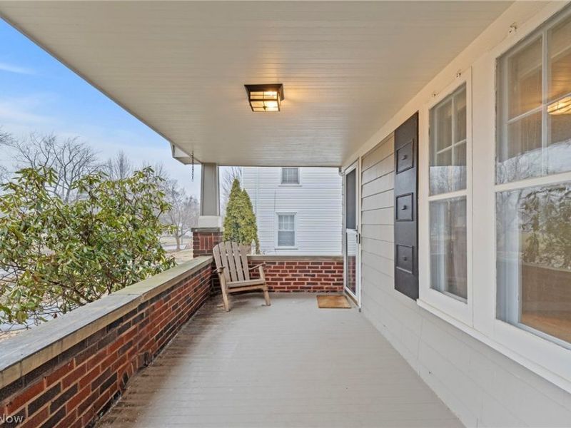 2459 Canterbury Road, Cleveland Heights, OH 44118 Photo 3