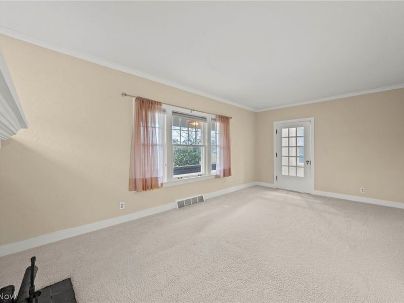 2459 Canterbury Road, Cleveland Heights, OH 44118 Photo 8