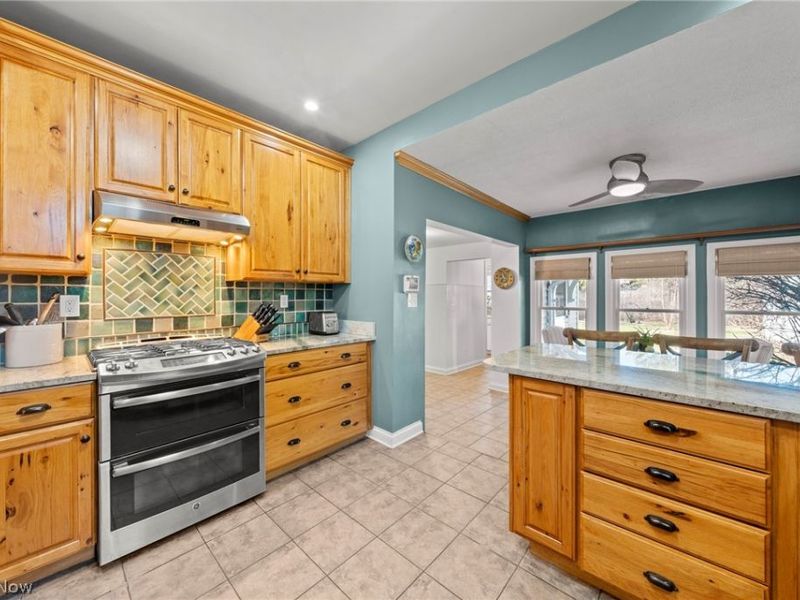 26421 N Woodland Road, Beachwood, OH 44122 Photo 23