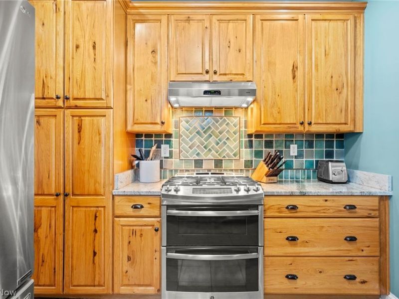 26421 N Woodland Road, Beachwood, OH 44122 Photo 24