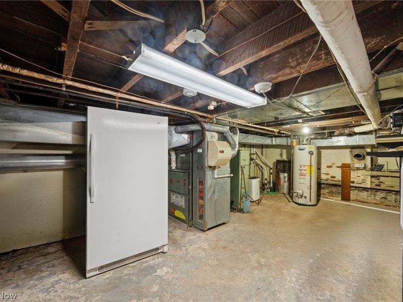 26421 N Woodland Road, Beachwood, OH 44122 Photo 46