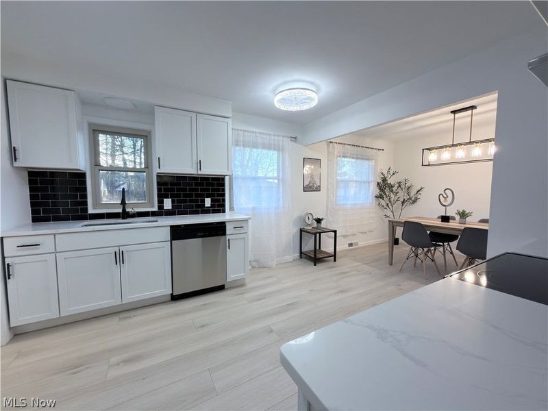 7022 Maplewood Road, Parma Heights, OH 44130 Photo 10