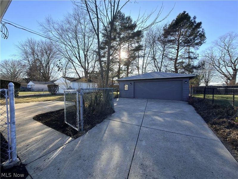 7022 Maplewood Road, Parma Heights, OH 44130 Photo 22