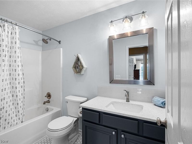 1671 Pine Drive, Avon, OH 44011 Photo 5