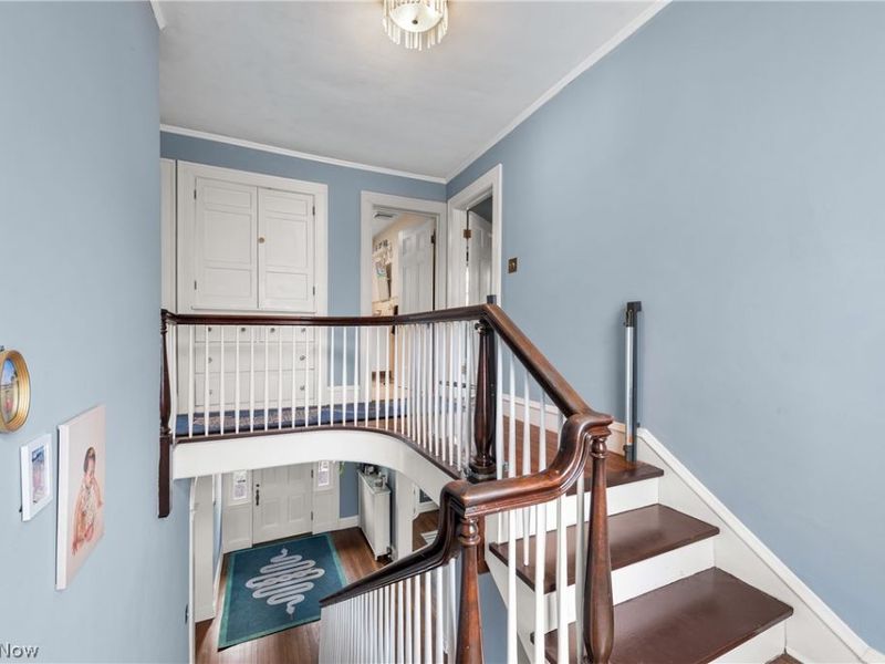 1075 Homewood Drive, Lakewood, OH 44107 Photo 21