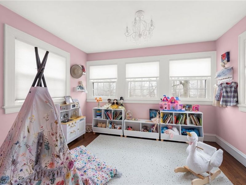 1075 Homewood Drive, Lakewood, OH 44107 Photo 29