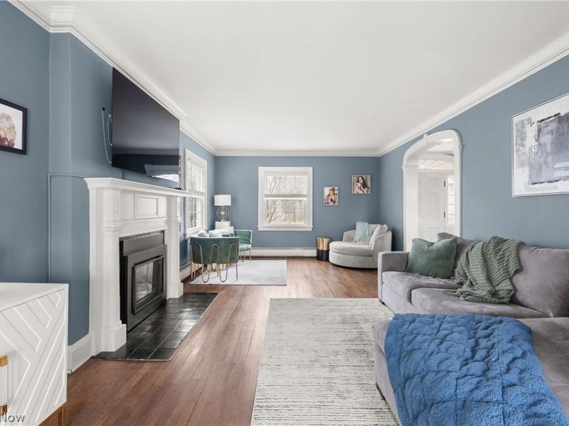 1075 Homewood Drive, Lakewood, OH 44107 Photo 8