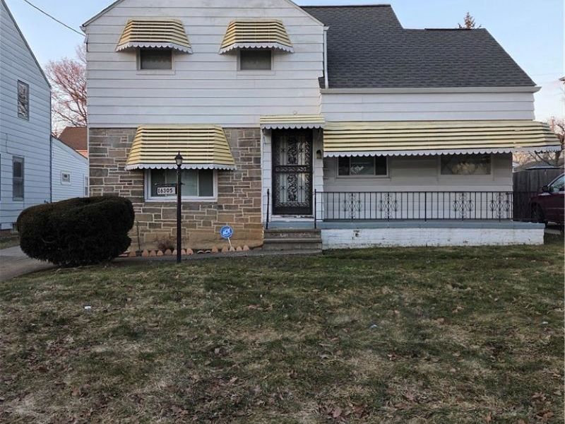 16305 Eldamere Avenue, Cleveland, OH 44128 Photo 2
