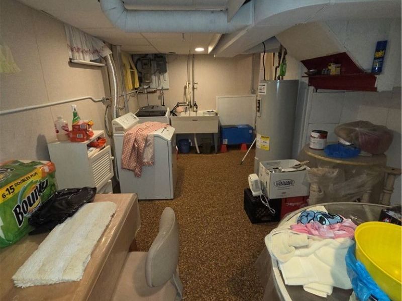 16305 Eldamere Avenue, Cleveland, OH 44128 Photo 21