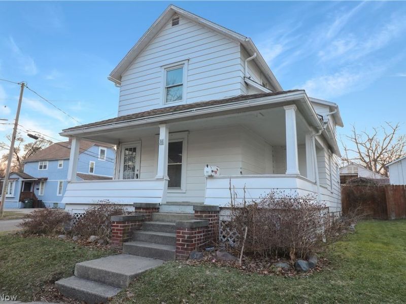 36 23rd Street SW, Barberton, OH 44203 Photo 2