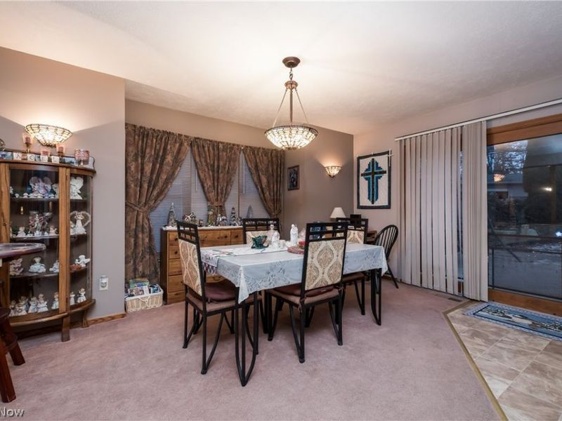 7621 Ravine Drive NW, North Canton, OH 44720 Photo 10