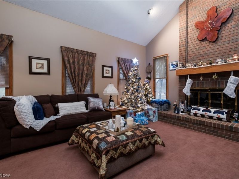 7621 Ravine Drive NW, North Canton, OH 44720 Photo 8