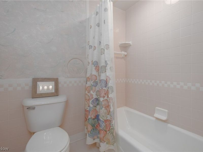 2455 Dunkeith Drive NW, Canton, OH 44708 Photo 30