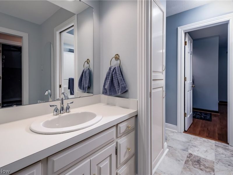 5636 Gray Fox Drive NW, Canton, OH 44718 Photo 26