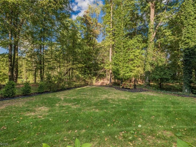 5636 Gray Fox Drive NW, Canton, OH 44718 Photo 45