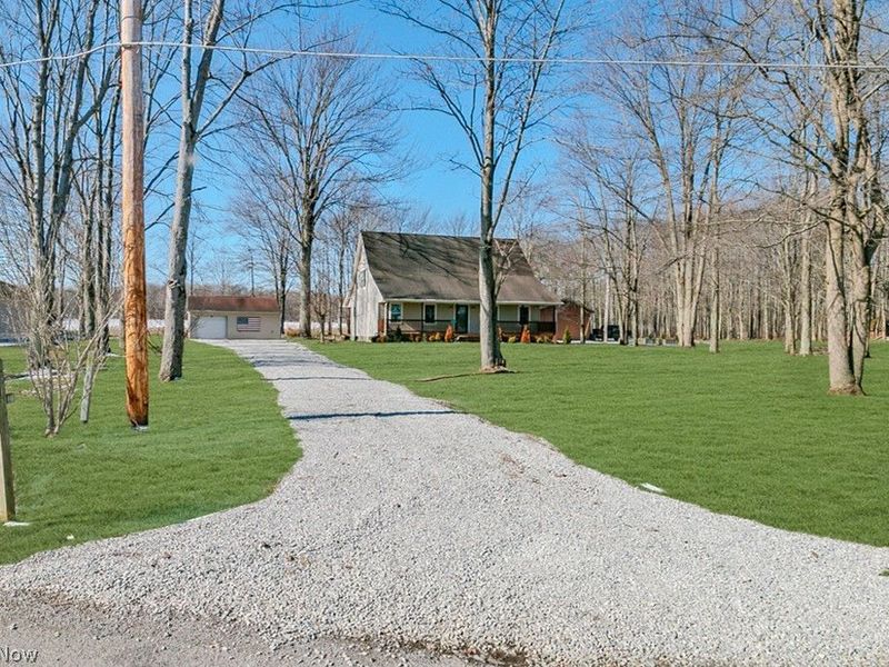 8494 Murphy Road, Thompson, OH 44086 Photo 2