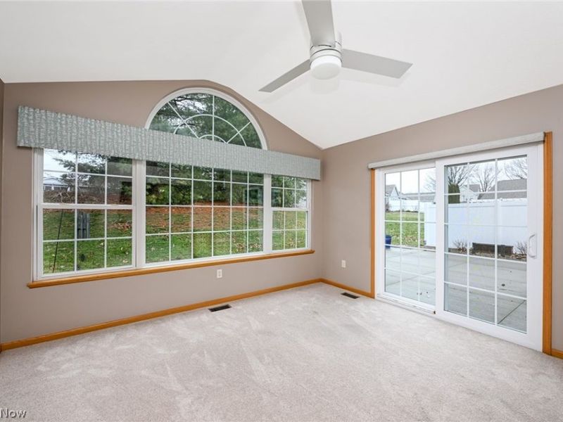 2814 Stratford Circle, Akron, OH 44312 Photo 13