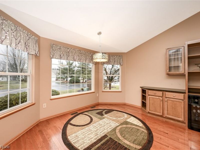 2814 Stratford Circle, Akron, OH 44312 Photo 5