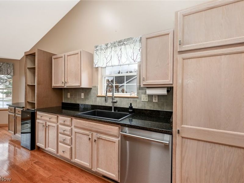 2814 Stratford Circle, Akron, OH 44312 Photo 7