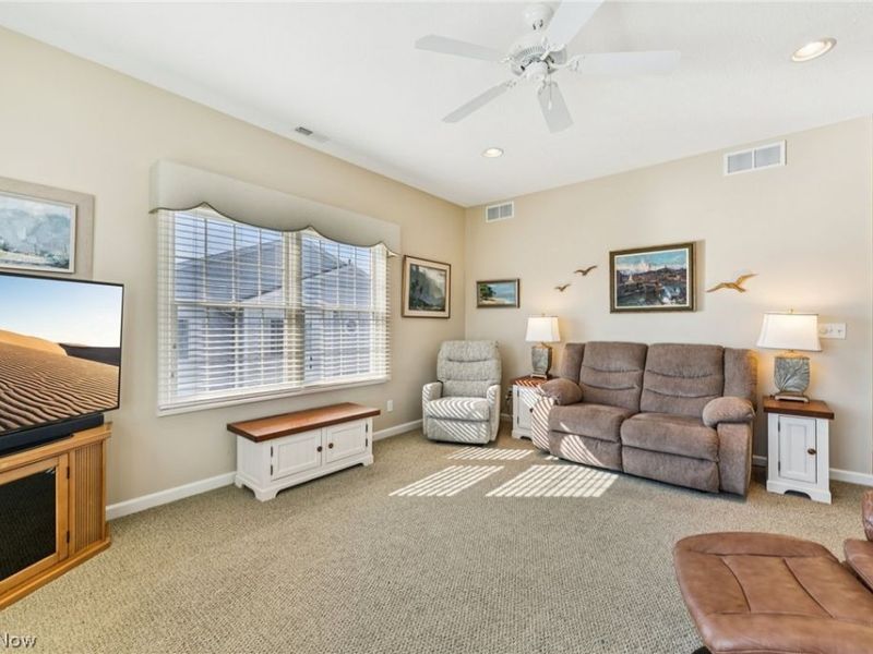 4444 E Harbors Edge Drive, Port Clinton, OH 43452 Photo 18