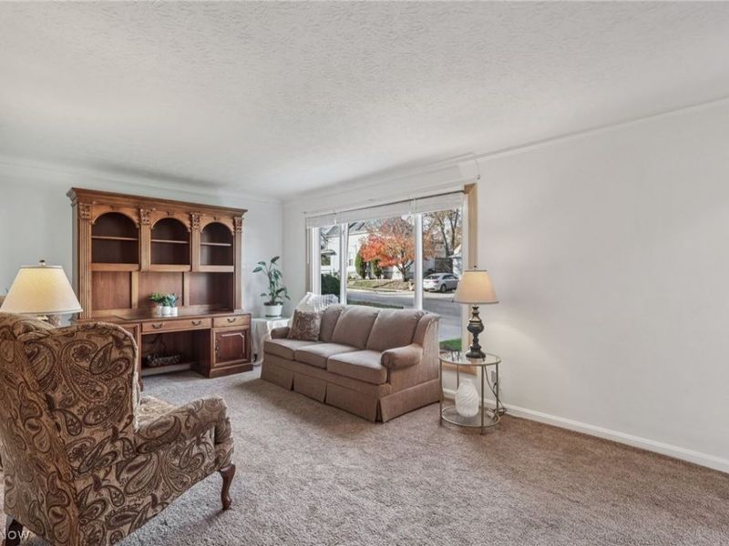 4482 Shirley Drive, South Euclid, OH 44121 Photo 3