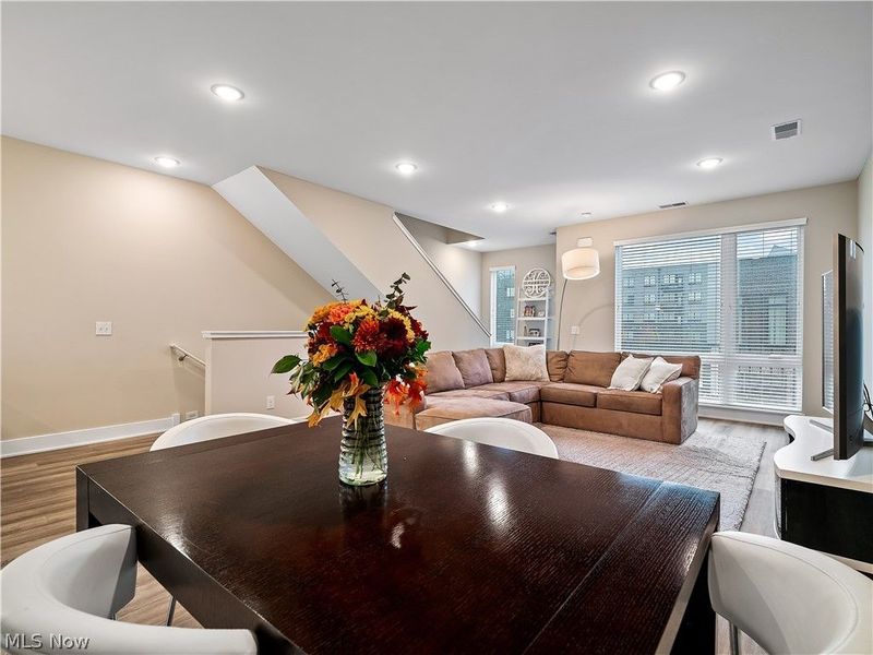 1232 W 73rd Street, Cleveland, OH 44102 Photo 13