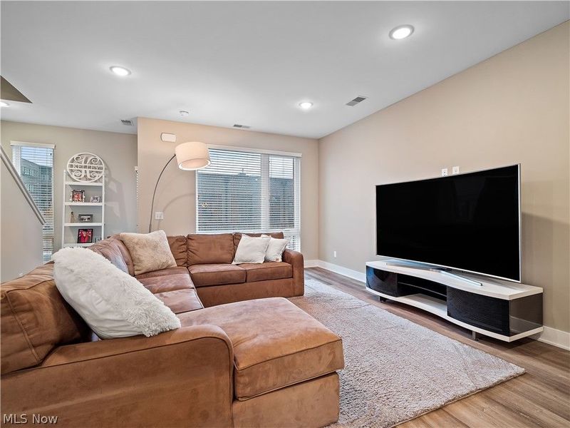 1232 W 73rd Street, Cleveland, OH 44102 Photo 15