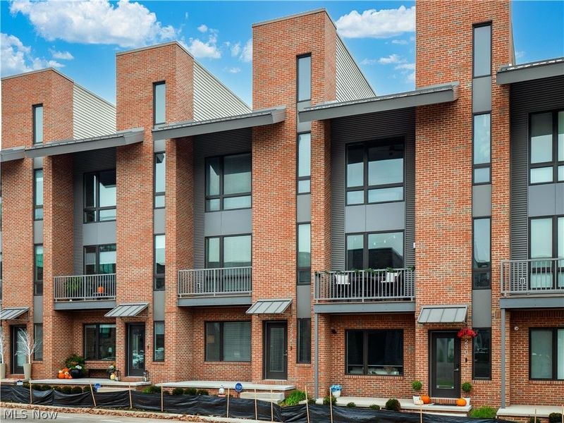 1232 W 73rd Street, Cleveland, OH 44102 Photo 2