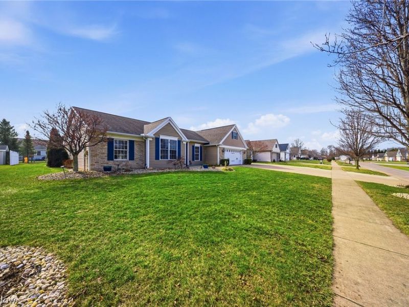 28 Amber Way, Norwalk, OH 44857 Photo 3