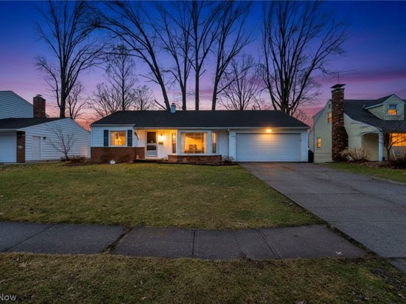 337 University Avenue, Elyria, OH 44035 Photo 1